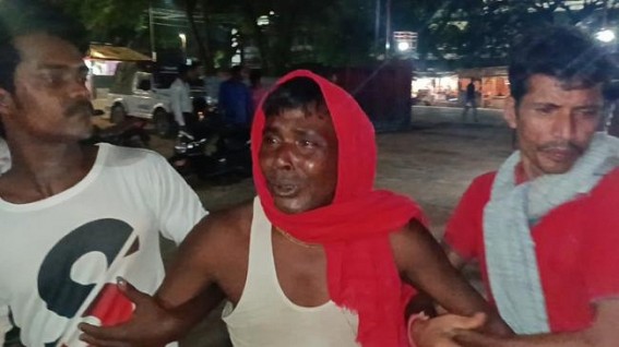 Clash centering Charak Puja committee membership in Kailashahar : 1 Injured Clash centering Charak Puja committee membership in Kailashahar : 1 Injured